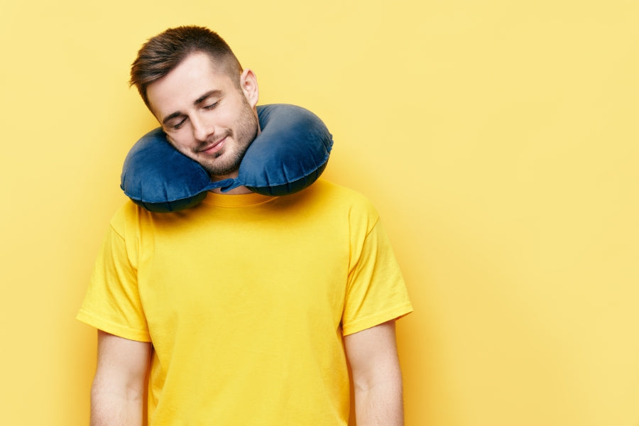 Tidur Nyenyak di Mana Saja! Begini Cara Pakai Bantal Leher